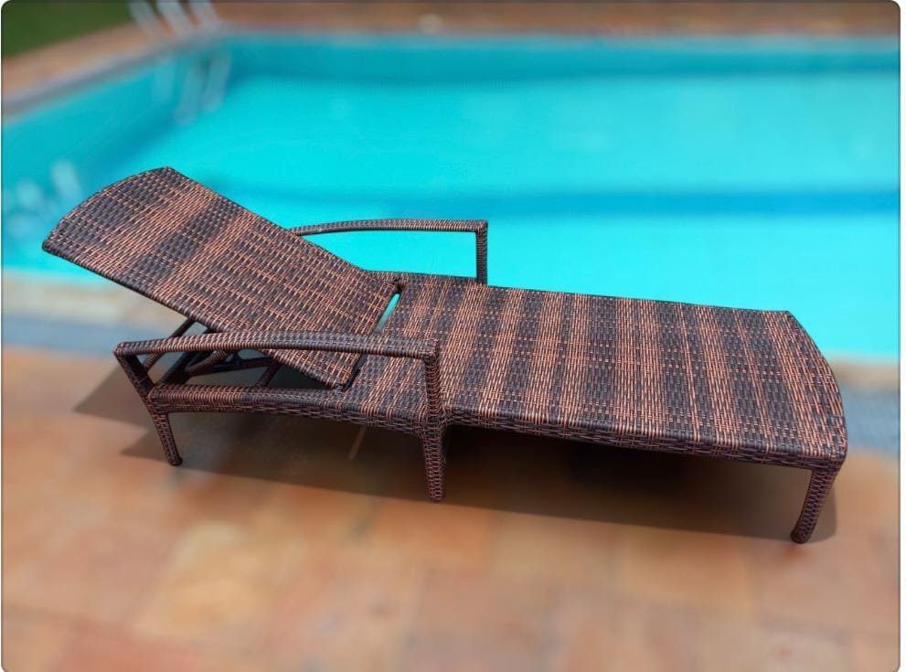 Rattan Poolside Day Bed - Image 2