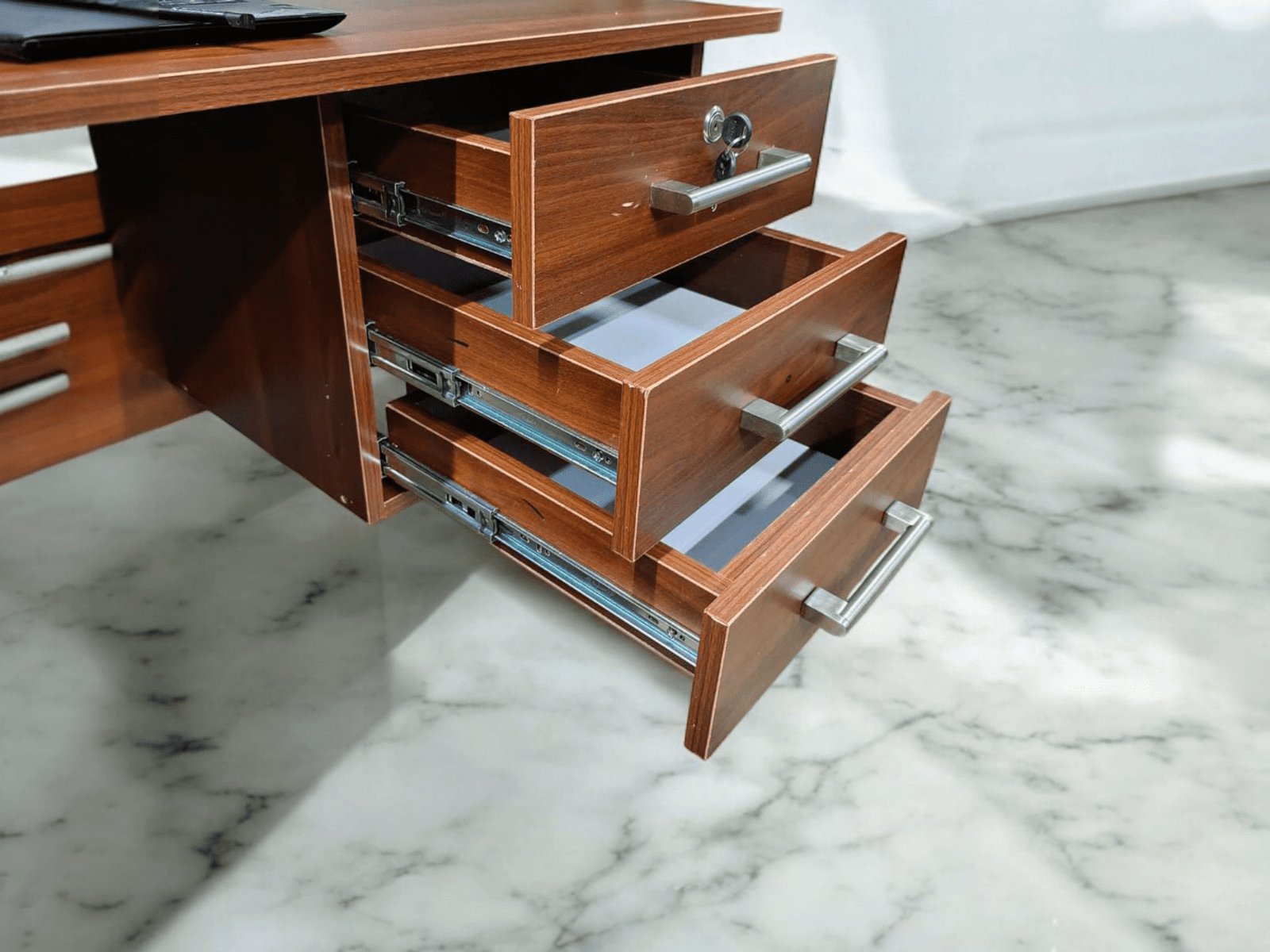 1.2m-Zone Study Desk (Cherry) - Image 4