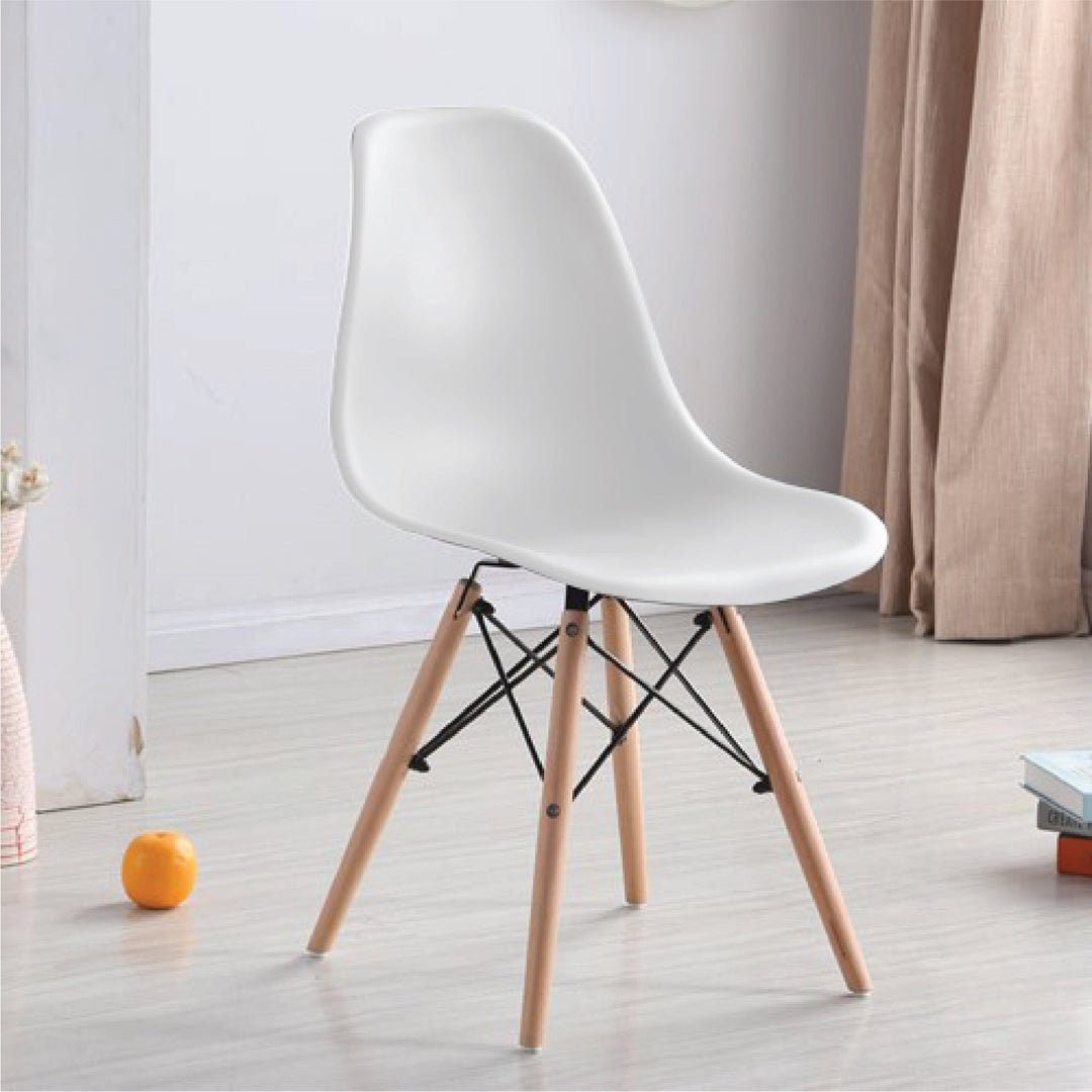 Fele Eames Dining Chair
