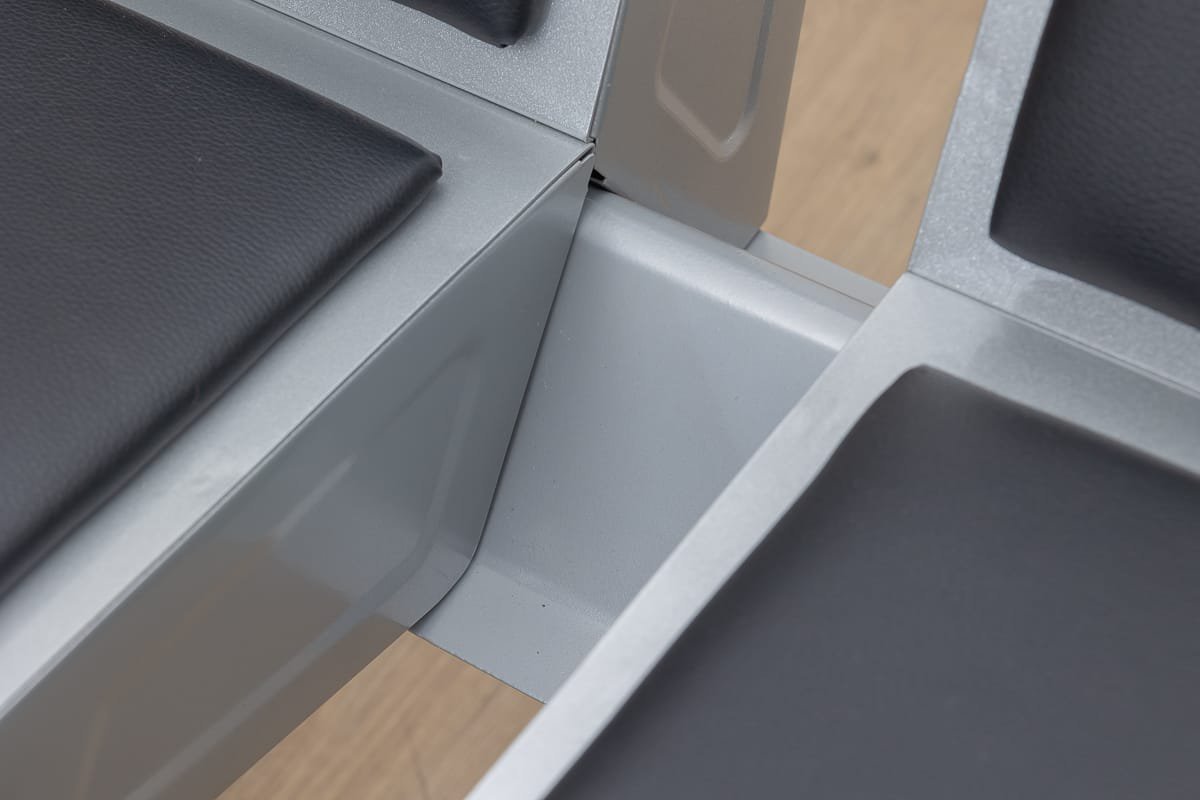 Vetoram 3 Seater Waiting Bench - Image 6