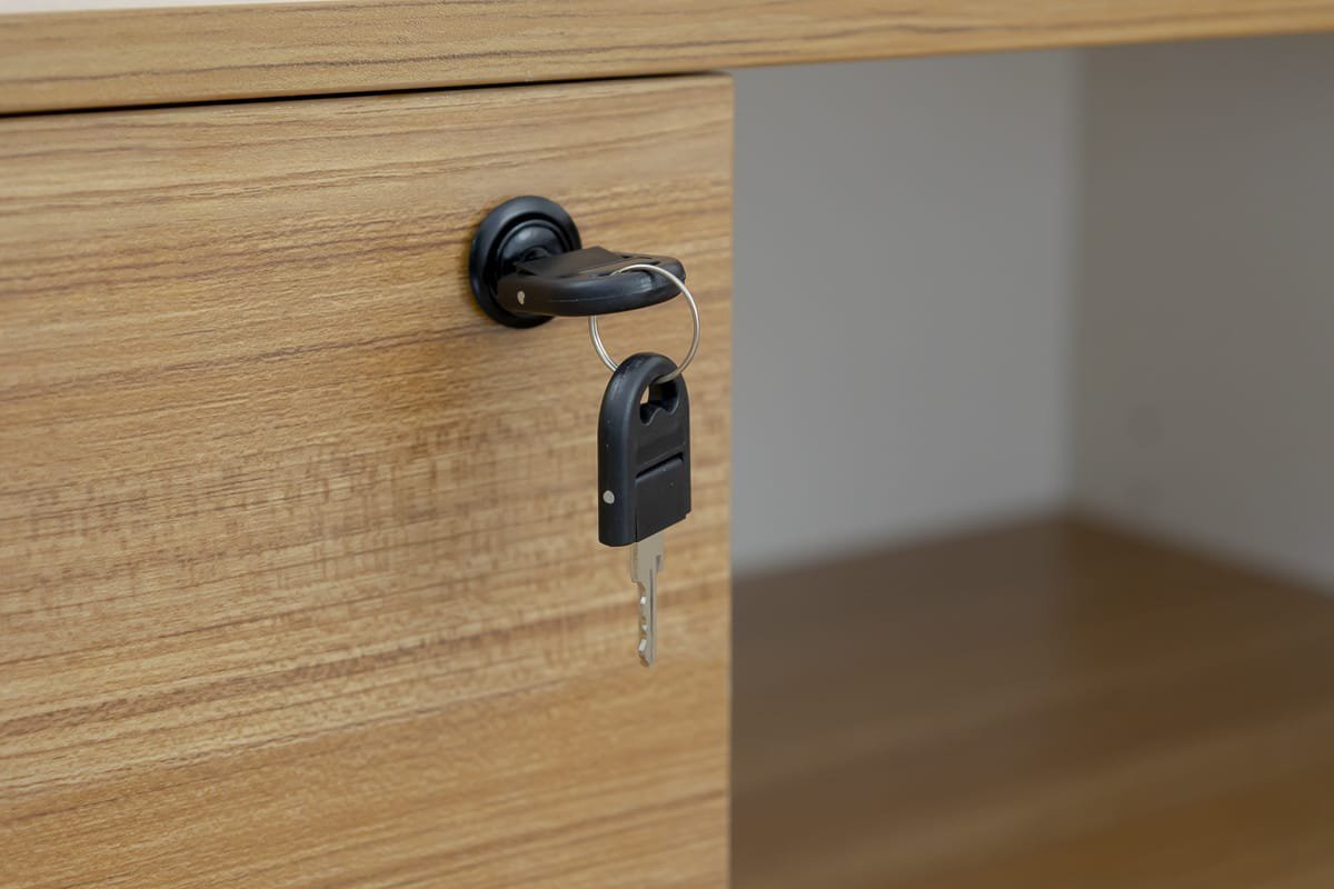 1.8m Whitestone Executive Desk - Image 8